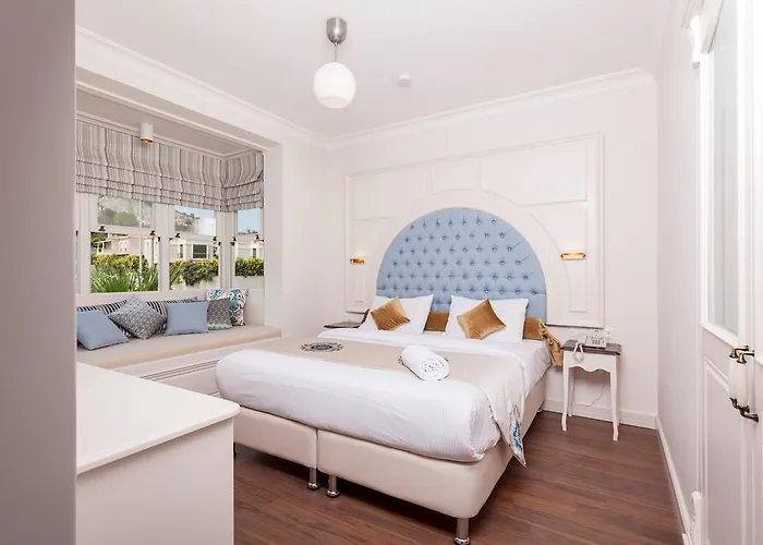 Salbakos Herakleia 5* Alaçatı