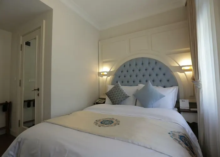 Salbakos Herakleia Hotel 5*