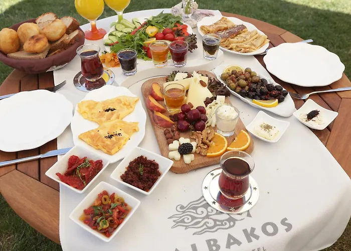 Hotel Salbakos Herakleia 5*